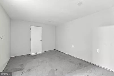 806 Powell Avenue, Darby, PA 19023 - Photo 13