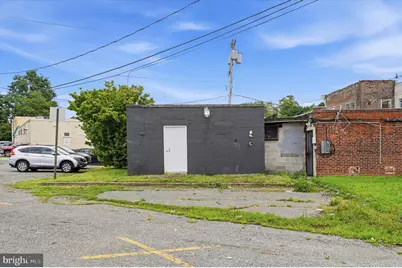 806 Powell Avenue, Darby, PA 19023 - Photo 3