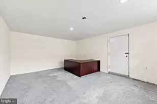 806 Powell Ave, Darby, PA 19023 - Photo 11