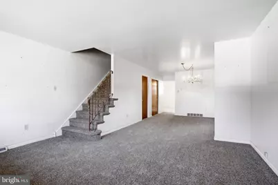 207 S Academy Avenue, Glenolden, PA 19036 - Photo 9