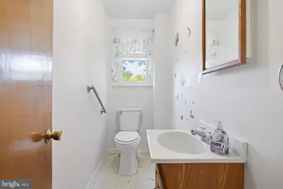 207 S Academy Avenue, Glenolden, PA 19036 - Photo 15