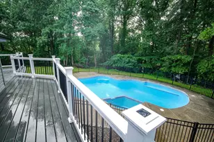 1375 Pond View Ln, Newtown Square, PA 19073 - Photo 11