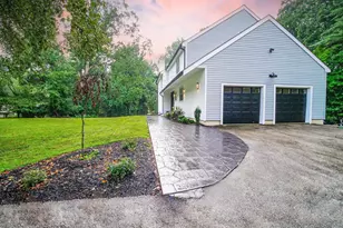 1375 Pond View Ln, Newtown Square, PA 19073 - Photo 5