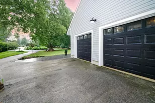 1375 Pond View Ln, Newtown Square, PA 19073 - Photo 7