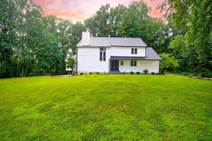 1375 Pond View Ln, Newtown Square, PA 19073 - Photo 1