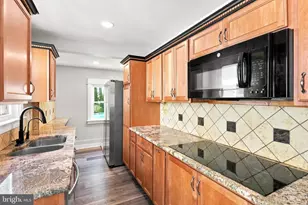 918 7th Ave, Prospect Park, PA 19076 - Photo 11
