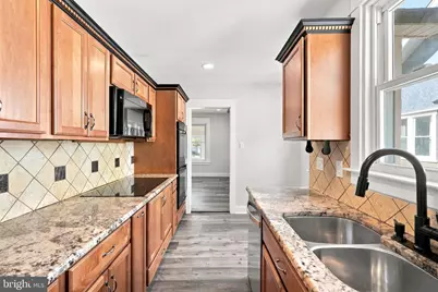 918 7th Ave, Prospect Park, PA 19076 - Photo 33
