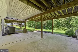 735 Hawthorne Ln, Aston, PA 19014 - Photo 29