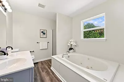 735 Hawthorne Lane, Aston, PA 19014 - Photo 17