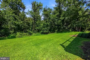 735 Hawthorne Ln, Aston, PA 19014 - Photo 33
