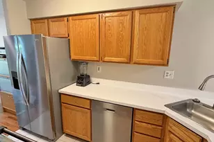 335 Danbury Ct, Glen Mills, PA 19342 - Photo 9