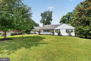 422 Conard Dr, Springfield, PA 19064 - Photo 1