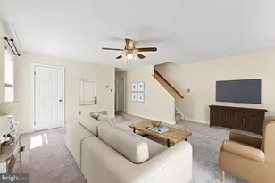 1923 Oak Leaf Ln, Holmes, PA 19043 - Photo 5