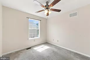 1923 Oak Leaf Ln, Holmes, PA 19043 - Photo 27