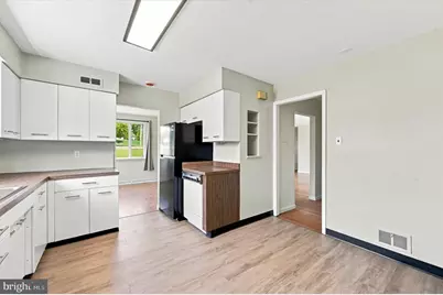 4022 W Chester Pike, Newtown Square, PA 19073 - Photo 11