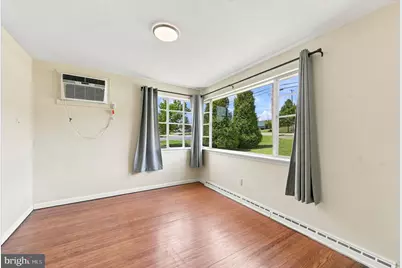 4022 W Chester Pike, Newtown Square, PA 19073 - Photo 5