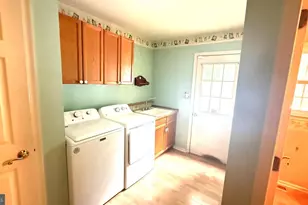 4215 Tara Cir, Upper Chichester, PA 19061 - Photo 15