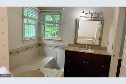 4215 Tara Circle, Upper Chichester, PA 19061 - Photo 23