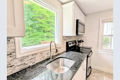 640 Pennsylvania Avenue, Prospect Park, PA 19076 - Photo 15