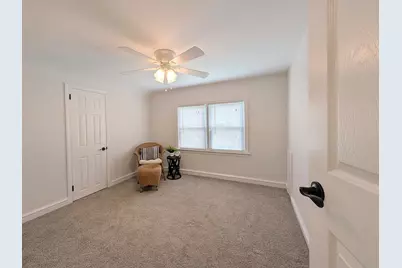 640 Pennsylvania Avenue, Prospect Park, PA 19076 - Photo 47