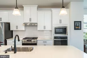 127 Kyle Sq, Media, PA 19063 - Photo 11