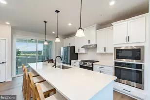 127 Kyle Sq, Media, PA 19063 - Photo 11