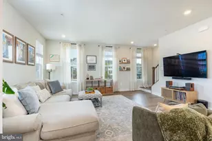 127 Kyle Sq, Media, PA 19063 - Photo 15