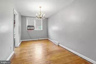 559 S 3rd St, Darby, PA 19023 - Photo 7