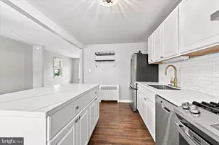 741 Cricket Ln, Aldan, PA 19018 - Photo 7