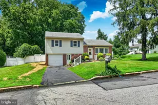 2716 Boudwin Ave, Upper Chichester, PA 19061 - Photo 3