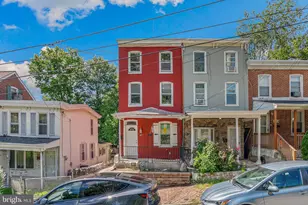 905 Mulberry St, Brookhaven, PA 19015 - Photo 1