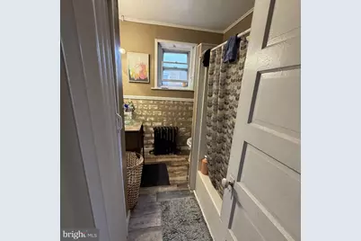 100 E 24th Street, Chester, PA 19013 - Photo 13