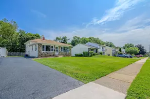 2989 Eastburn Ave, Broomall, PA 19008 - Photo 9