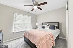 141 Knollwood Ct, Aston, PA 19014 - Photo 13