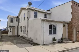 35 Marshall Ave, Marcus Hook, PA 19061 - Photo 7