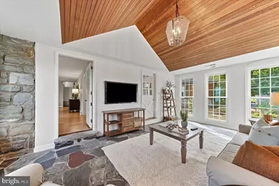 107 Mansion Drive, Media, PA 19063 - Photo 11