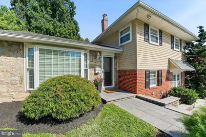 310 Columbia Place, Broomall, PA 19008 - Photo 3