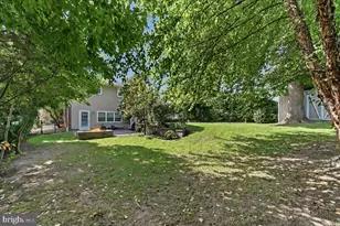 310 Columbia Pl, Broomall, PA 19008 - Photo 41