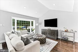 310 Columbia Pl, Broomall, PA 19008 - Photo 5