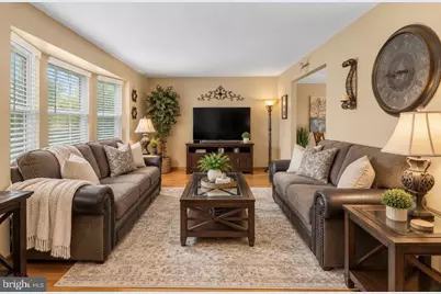 24 Winding, Upper Chichester, PA 19061 - Photo 3