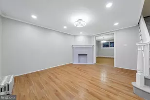 7032 Clover Ln, Upper Darby, PA 19082 - Photo 5