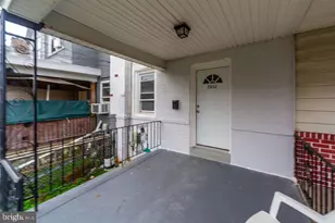 7032 Clover Ln, Upper Darby, PA 19082 - Photo 3