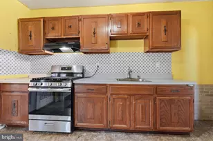 1 Spruce St, Marcus Hook, PA 19061 - Photo 9