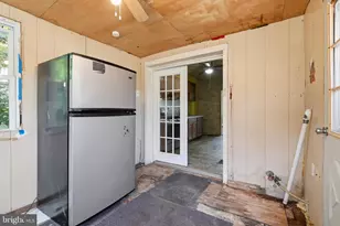 1 Spruce St, Marcus Hook, PA 19061 - Photo 11