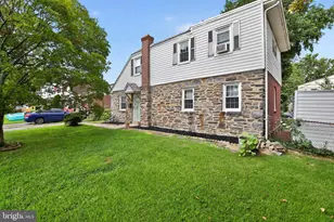 745 Laurel Ave, Aldan, PA 19018 - Photo 1