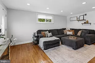 2500 Stoneybrook Ln, Drexel Hill, PA 19026 - Photo 5