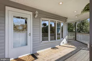 752 W Brookhaven Rd, Wallingford, PA 19086 - Photo 3