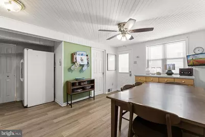 156 Ervin, Marcus Hook, PA 19061 - Photo 9