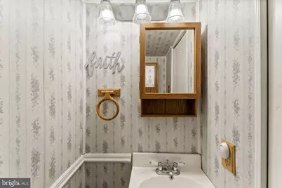 156 Ervin, Marcus Hook, PA 19061 - Photo 21