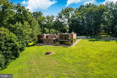857 Briarwood Road, Newtown Square, PA 19073 - Photo 3